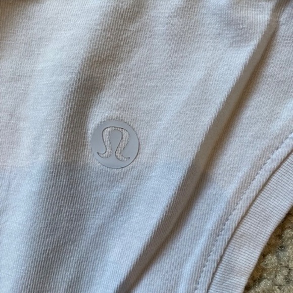 Lululemon CRB TANK Light Blue Size 2 - Picture 3 of 3